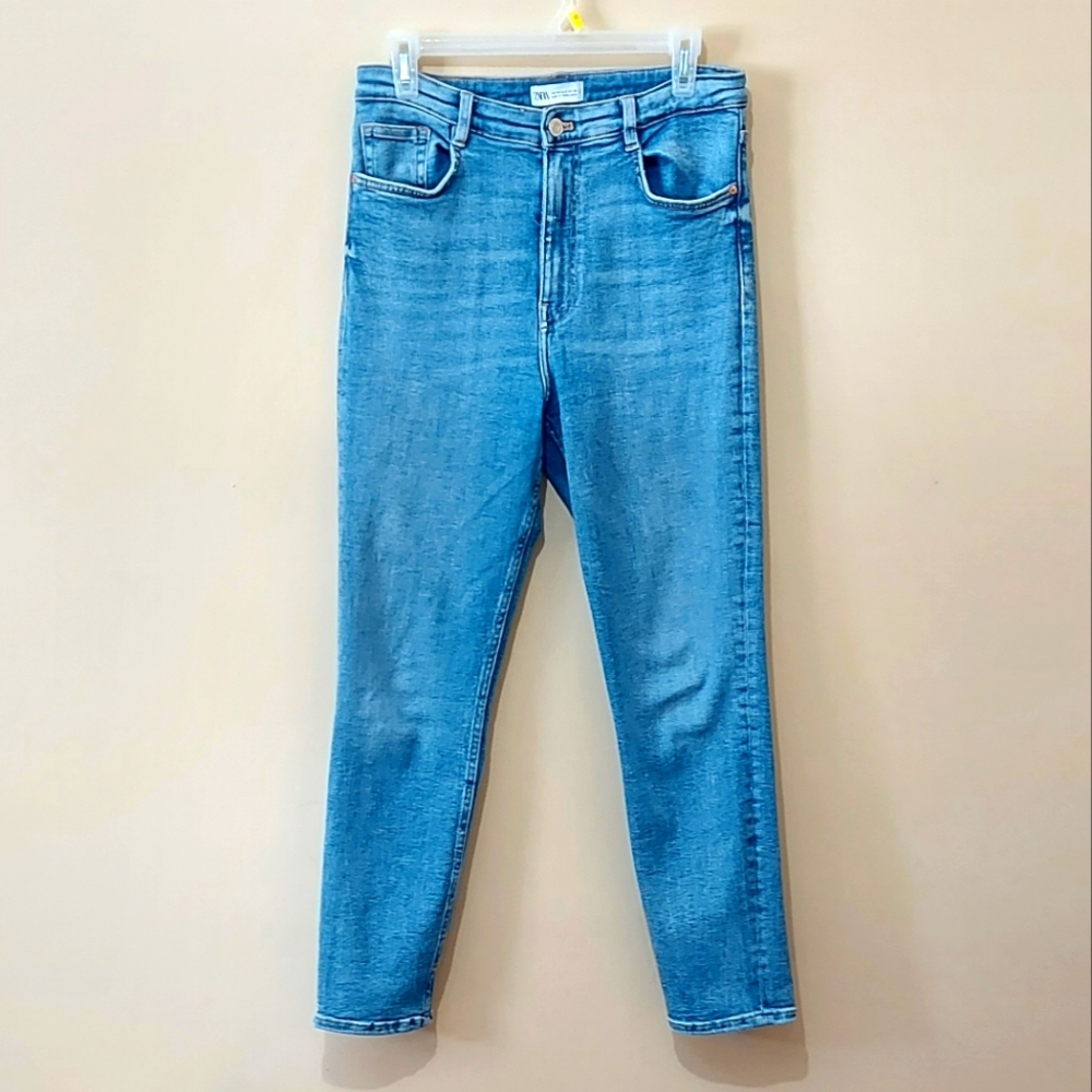Zara Jeans
